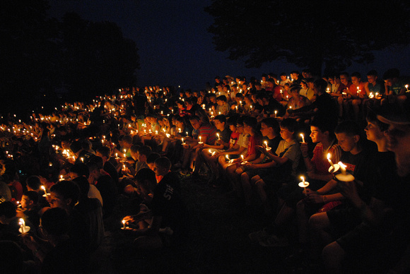 Candlelight Ceremony at the Chapel by the Lake